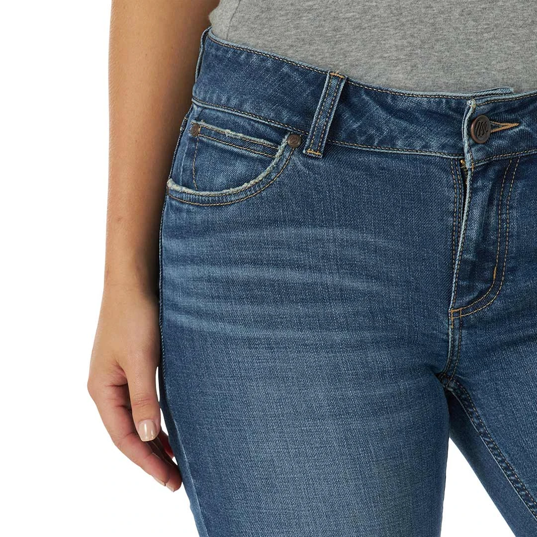 Wrangler Women's Retro Mae Aztec Pocket Bootcut Jeans - Image 5