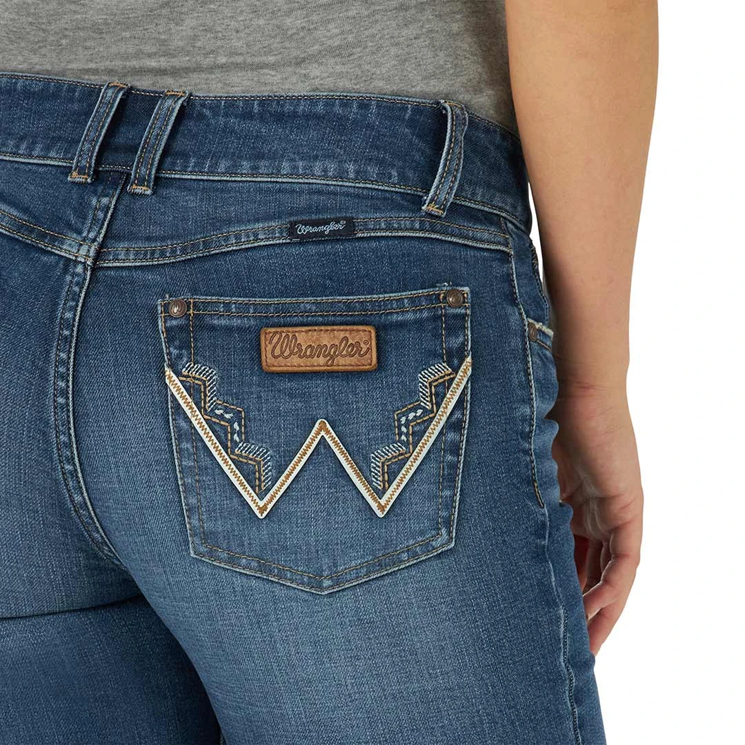 Wrangler Women's Retro Mae Aztec Pocket Bootcut Jeans - Image 4
